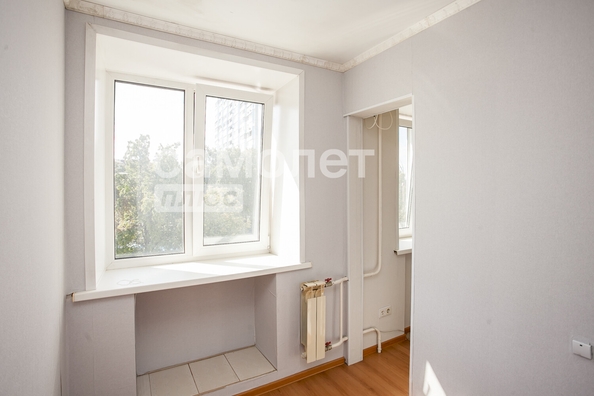 
  Продается 1-комн. квартира, 27.3 м², Ленина пр-кт, д. 66б
. Фото 4.