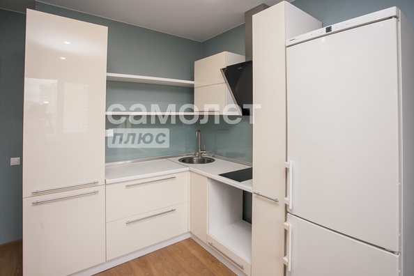 
  Продается 1-комн. квартира, 47.7 м², Притомский пр-кт, д. 7/1
. Фото 19.