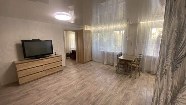 
  Сдается 2-комн. квартира, 45 м², Юрия Смирнова ул
. Фото 3.