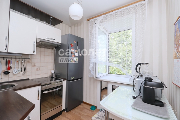 
  Продается 1-комн. квартира, 32.4 м², Попова ул, д. 7
. Фото 2.