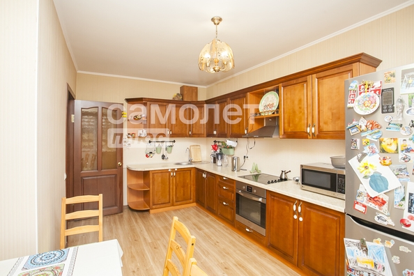 
  Продается 2-комн. квартира, 83.5 м², Шахтеров пр-кт, д. 66
. Фото 1.