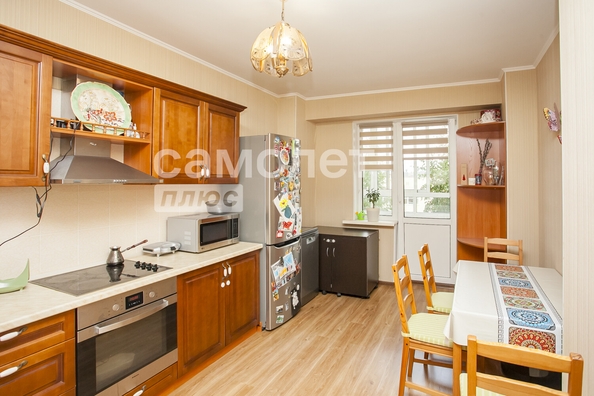 
  Продается 2-комн. квартира, 83.5 м², Шахтеров пр-кт, д. 66
. Фото 3.