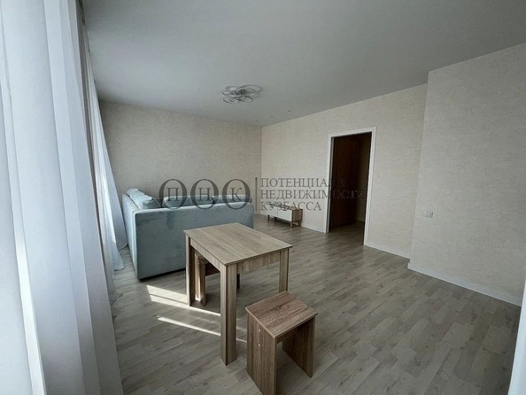 
  Продается 1-комн. квартира, 31 м², Баварская ул, д. 10
. Фото 2.