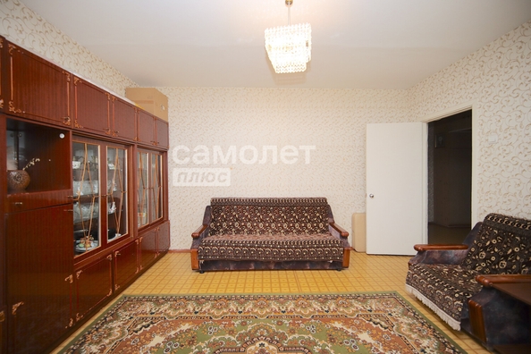 
  Продается 3-комн. квартира, 64 м², Шахтеров пр-кт, д. 85
. Фото 4.