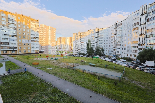 
  Продается 1-комн. квартира, 34.7 м², Молодежный пр-кт, д. 15
. Фото 1.
