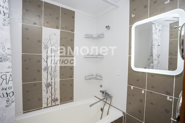 
  Продается 2-комн. квартира, 50.5 м², Тухачевского ул, д. 49
. Фото 8.