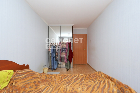 
  Продается 3-комн. квартира, 59.8 м², Ленина пр-кт, д. 105
. Фото 8.