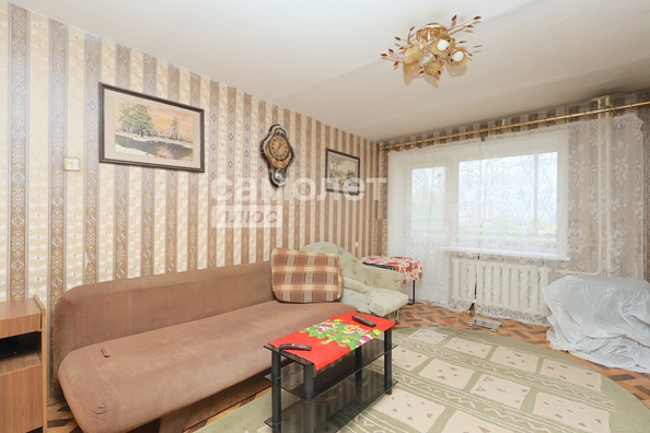 
  Продается 3-комн. квартира, 61.3 м², Веры Волошиной ул, д. 28
. Фото 6.
