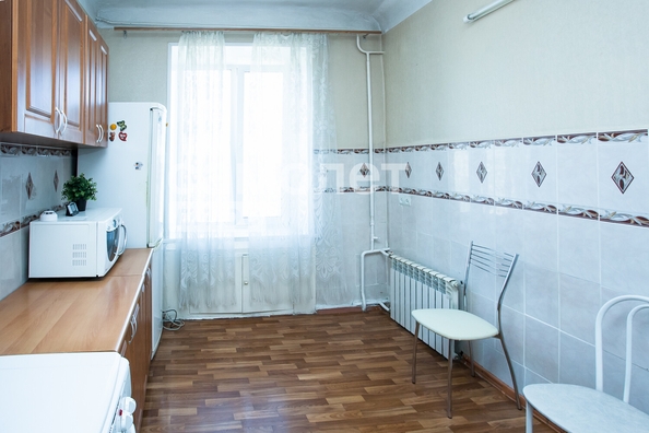 
  Продается 3-комн. квартира, 77.7 м², 40 лет Октября ул, д. 5
. Фото 9.