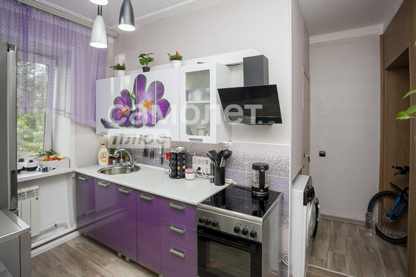 
  Продается 2-комн. квартира, 45.4 м², Спартака ул, д. 30А
. Фото 5.