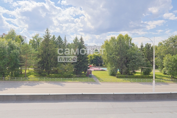 
  Продается 1-комн. квартира, 30.3 м², Строителей б-р, д. 12
. Фото 21.