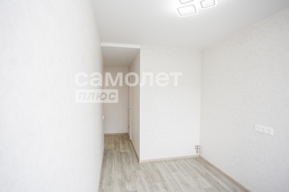 
  Продается 2-комн. квартира, 43 м², Строителей б-р, д. 42
. Фото 6.