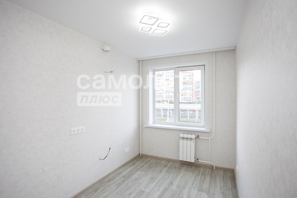 
  Продается 2-комн. квартира, 43 м², Строителей б-р, д. 42
. Фото 7.