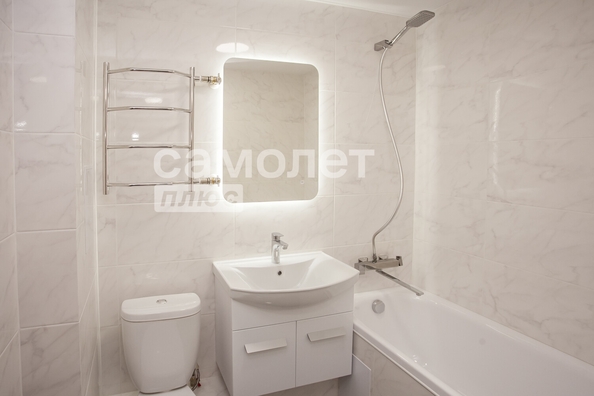 
  Продается 2-комн. квартира, 43 м², Строителей б-р, д. 42
. Фото 8.
