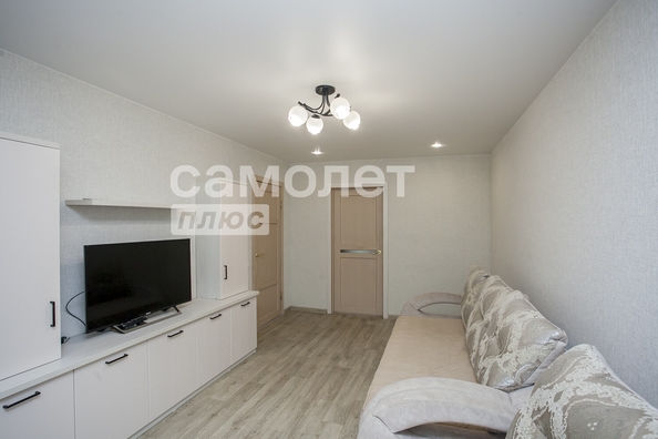 
  Продается 2-комн. квартира, 47.9 м², Строителей б-р, д. 24а
. Фото 3.