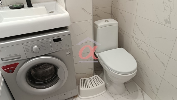 
  Продается 4-комн. квартира, 47 м², Строителей б-р, д. 27б
. Фото 45.