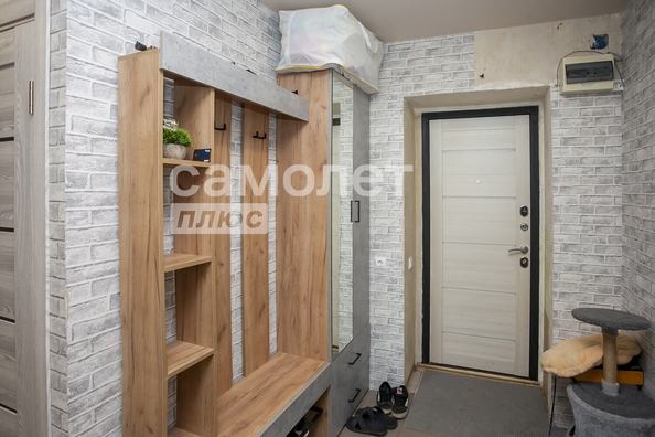 
  Продается 2-комн. квартира, 43.2 м², Суворова ул, д. 12
. Фото 19.