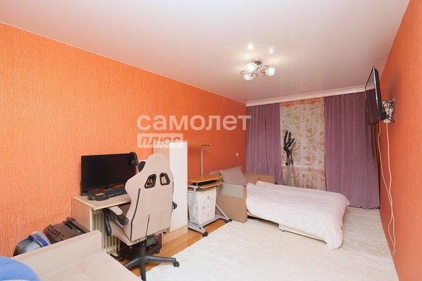
  Продается 2-комн. квартира, 48.2 м², Веры Волошиной ул, д. 28
. Фото 5.