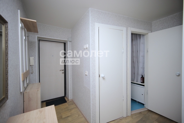 
  Продается 2-комн. квартира, 45 м², Рекордная ул, д. 27А
. Фото 2.