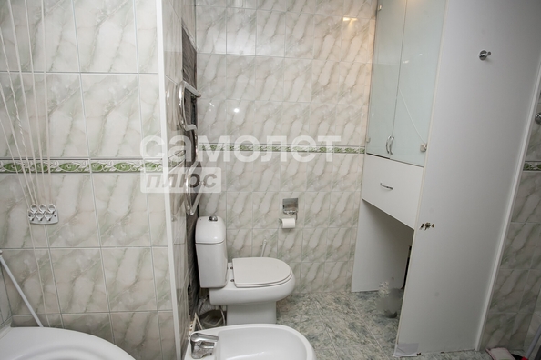 
  Продается 4-комн. квартира, 73.1 м², Свободы ул, д. 13
. Фото 7.