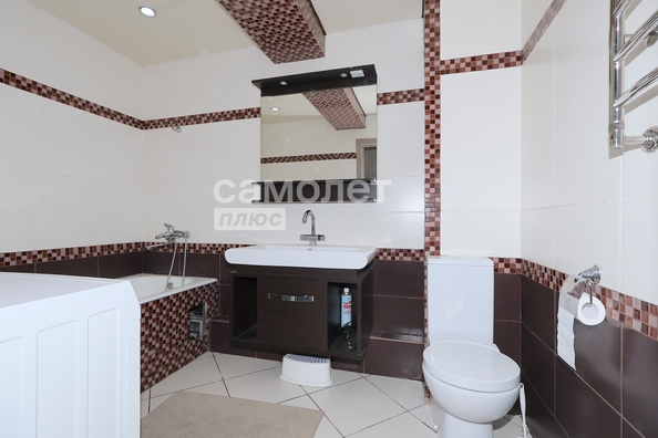 
  Продается 4-комн. квартира, 123 м², Луначарского ул, д. 2а
. Фото 17.