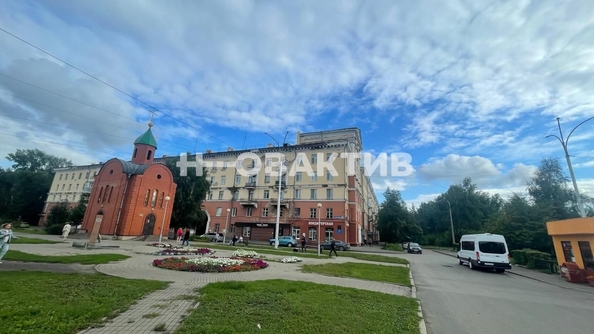 
  Продается универсальное помещение, 151 м², 40 лет Октября ул
. Фото 1.