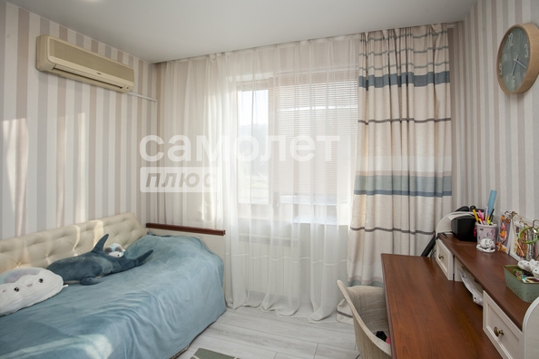 
  Продается 2-комн. квартира, 53.8 м², Строителей б-р, д. 28
. Фото 8.