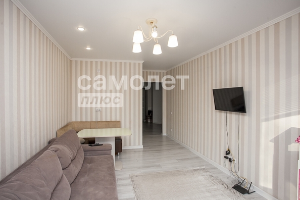 
  Продается 2-комн. квартира, 53.8 м², Строителей б-р, д. 28
. Фото 17.