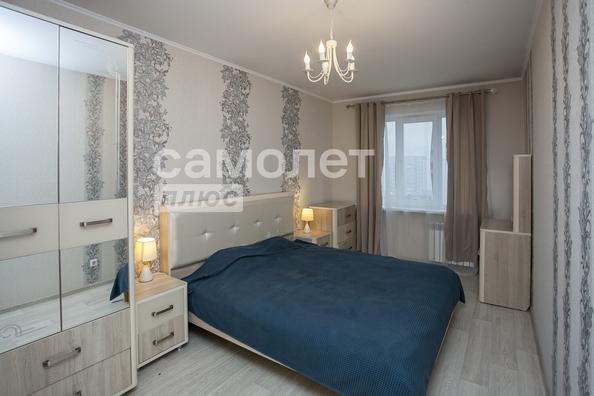 
  Продается 3-комн. квартира, 69 м², Химиков пр-кт, д. 49А
. Фото 1.