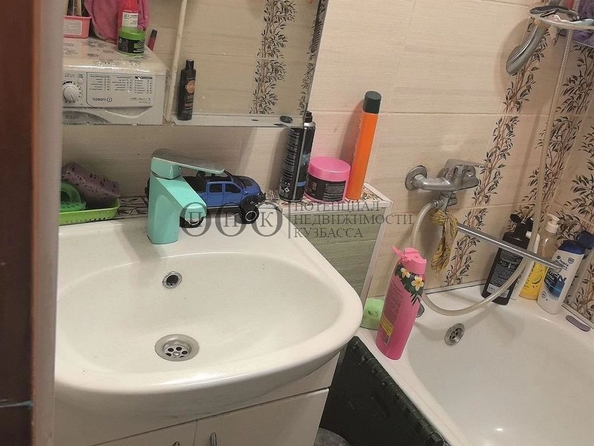 
  Продается 3-комн. квартира, 60.5 м², Октябрьский пр-кт, д. 103
. Фото 30.