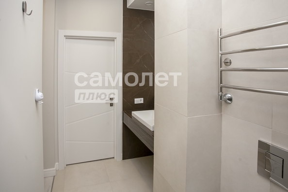 
  Продается 3-комн. квартира, 92.5 м², Осенний б-р, д. 14
. Фото 26.