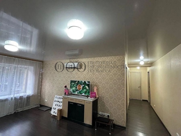 
  Продается 4-комн. квартира, 72 м², Ленина пр-кт, д. 67
. Фото 2.