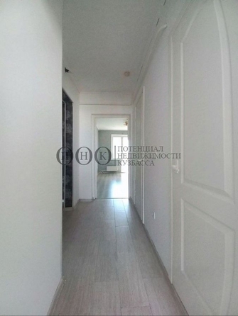 
  Продается 2-комн. квартира, 49.6 м², Веры Волошиной ул, д. 45а
. Фото 4.