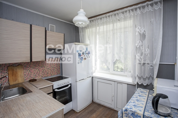 
  Продается 2-комн. квартира, 43 м², Инициативная ул, д. 18а
. Фото 8.