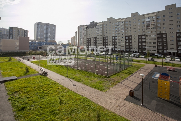 
  Продается 2-комн. квартира, 46.7 м², Космическая ул, д. 24а
. Фото 2.