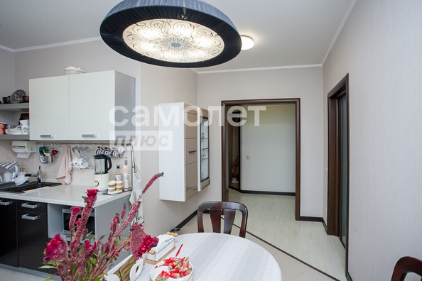 
  Продается 2-комн. квартира, 75.7 м², Октябрьский пр-кт, д. 36в
. Фото 8.