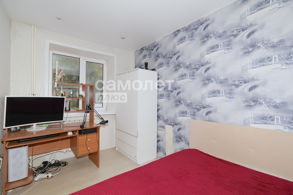 
  Продается 2-комн. квартира, 43 м², 40 лет Октября ул, д. 29
. Фото 5.