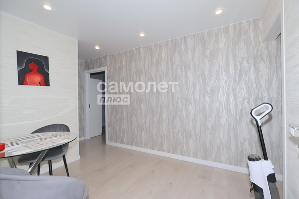 
  Продается 3-комн. квартира, 58.1 м², Ленина пр-кт, д. 50
. Фото 7.