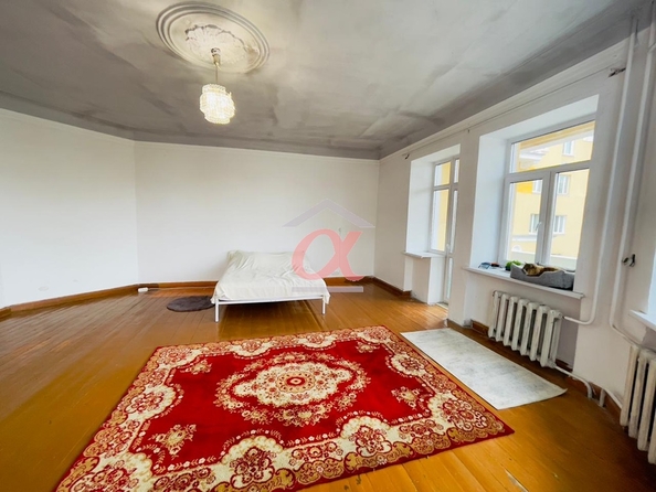 
  Продается 3-комн. квартира, 106.4 м², Орджоникидзе ул, д. 4
. Фото 7.