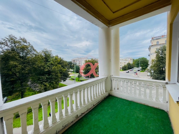 
  Продается 3-комн. квартира, 106.4 м², Орджоникидзе ул, д. 4
. Фото 9.