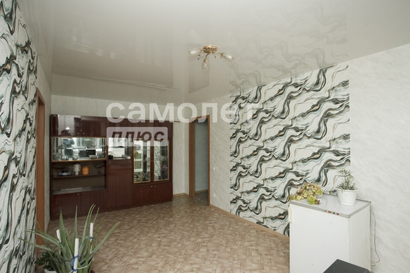 
  Продается 3-комн. квартира, 47.5 м², Спортивная ул, д. 40
. Фото 2.