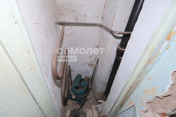 
  Продается 2-комн. квартира, 42.2 м², Революции ул, д. 6
. Фото 2.
