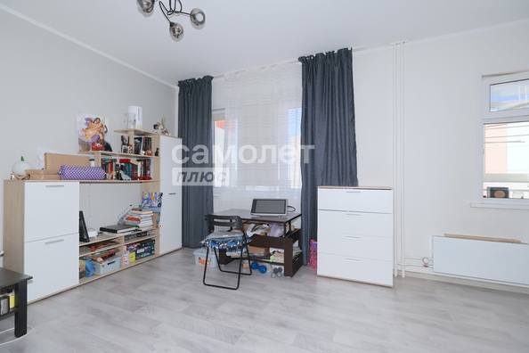 
  Продается 1-комн. квартира, 32.7 м², Серебряный бор ул, д. 14
. Фото 3.
