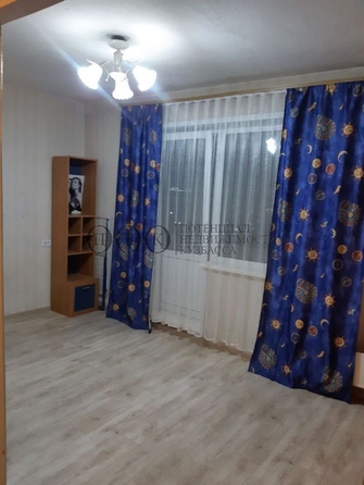 
  Продается 1-комн. квартира, 28.6 м², Комсомольский пр-кт, д. 63
. Фото 1.