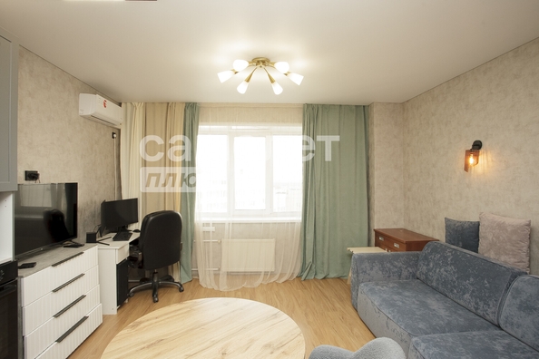 
  Продается 2-комн. квартира, 42.6 м², Шахтеров пр-кт, д. 72
. Фото 1.