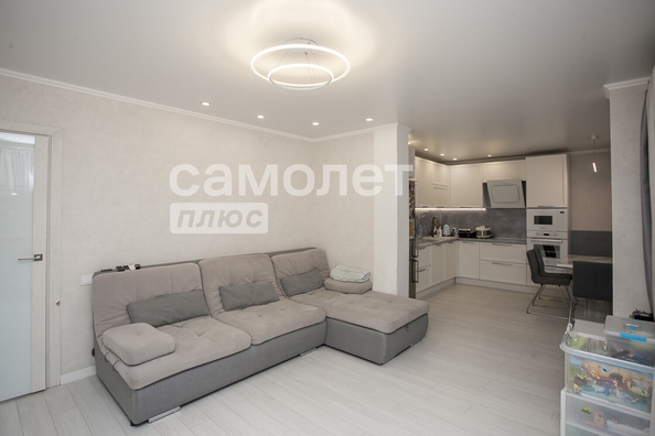 
  Продается 3-комн. квартира 60.5 м². Фото 1.