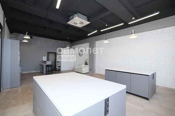 
  Продается офис 57 м². Фото 1.