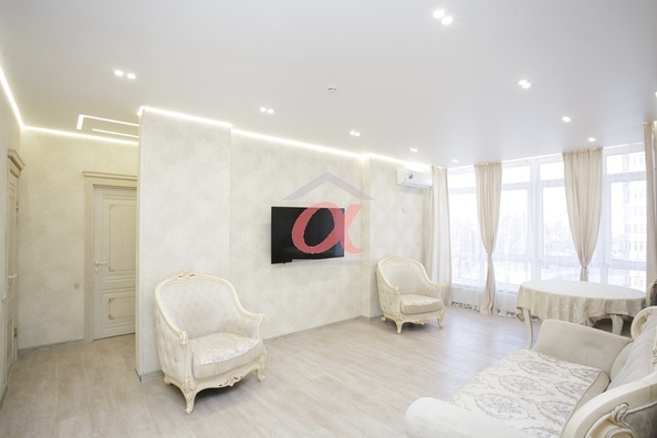 
  Продается 4-комн. квартира 81 м², в ЖК Мичуринская аллея, дом 58 корп 1. Фото 3.
