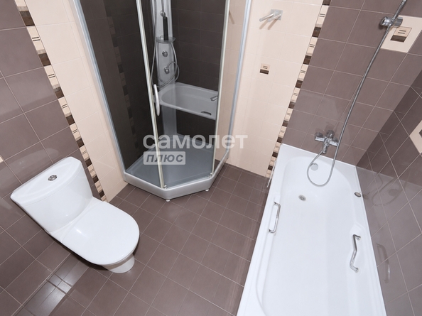 
  Продается 3-комн. квартира 210.2 м². Фото 17.