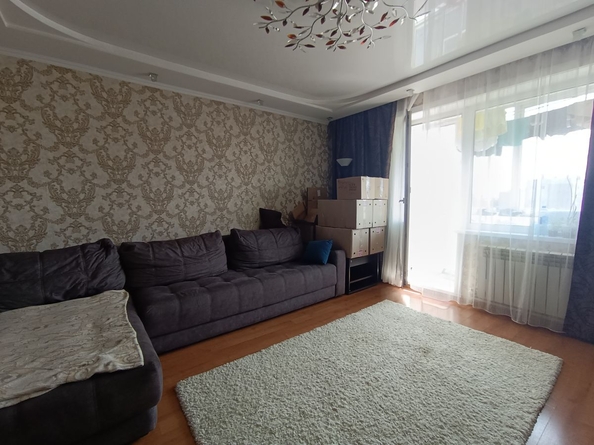 
  Продается 4-комн. квартира 78 м². Фото 1.
